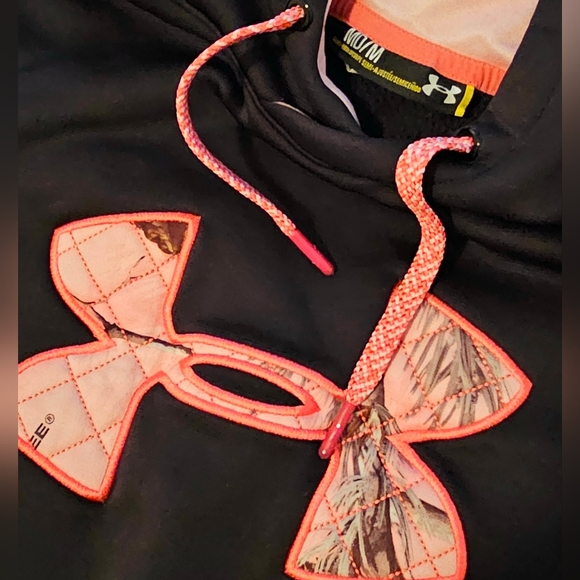 Under Armor / Realtree Hoodie - Picture 2 of 2